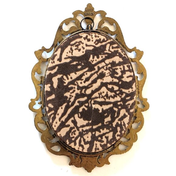 Lot Of 2 Vintage Ornate Framed Pictures Oval Brass Wall Hanging 6" Made In Italy - Picture 7 of 8